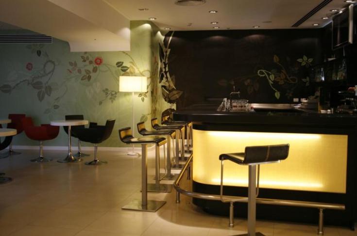 King Solomon Hotel Нетания Екстериор снимка